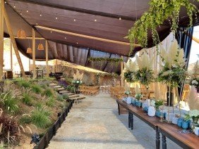 Wine Home - Photo 2