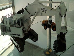 Liebherr Chile SPA - Photo 3
