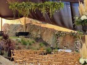Wine Home - Photo 5