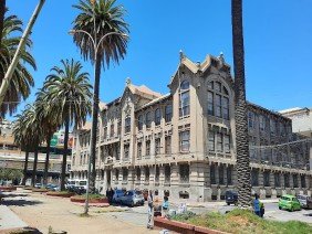 Pontifícia Universidade Católica de Valparaíso - Photo 1