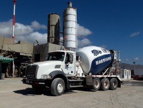 Concrete construction and Copat Ltda - Photo 2
