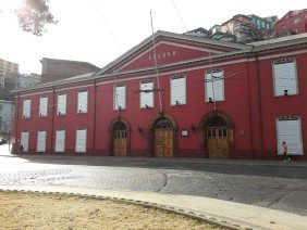 Edificio de la Aduana de Valparaíso - Photo 0
